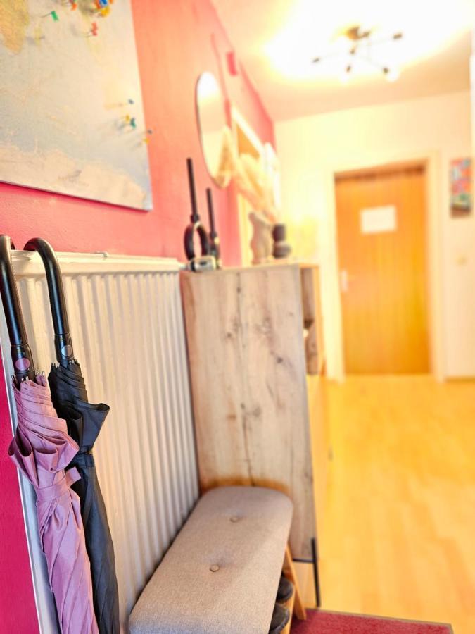 Doppelzimmer 1 I Geteiltes Bad & Kueche I Mit Dem Zug Nur 4 Min Bis Zum Hauptbahnhof Фрайбург Экстерьер фото