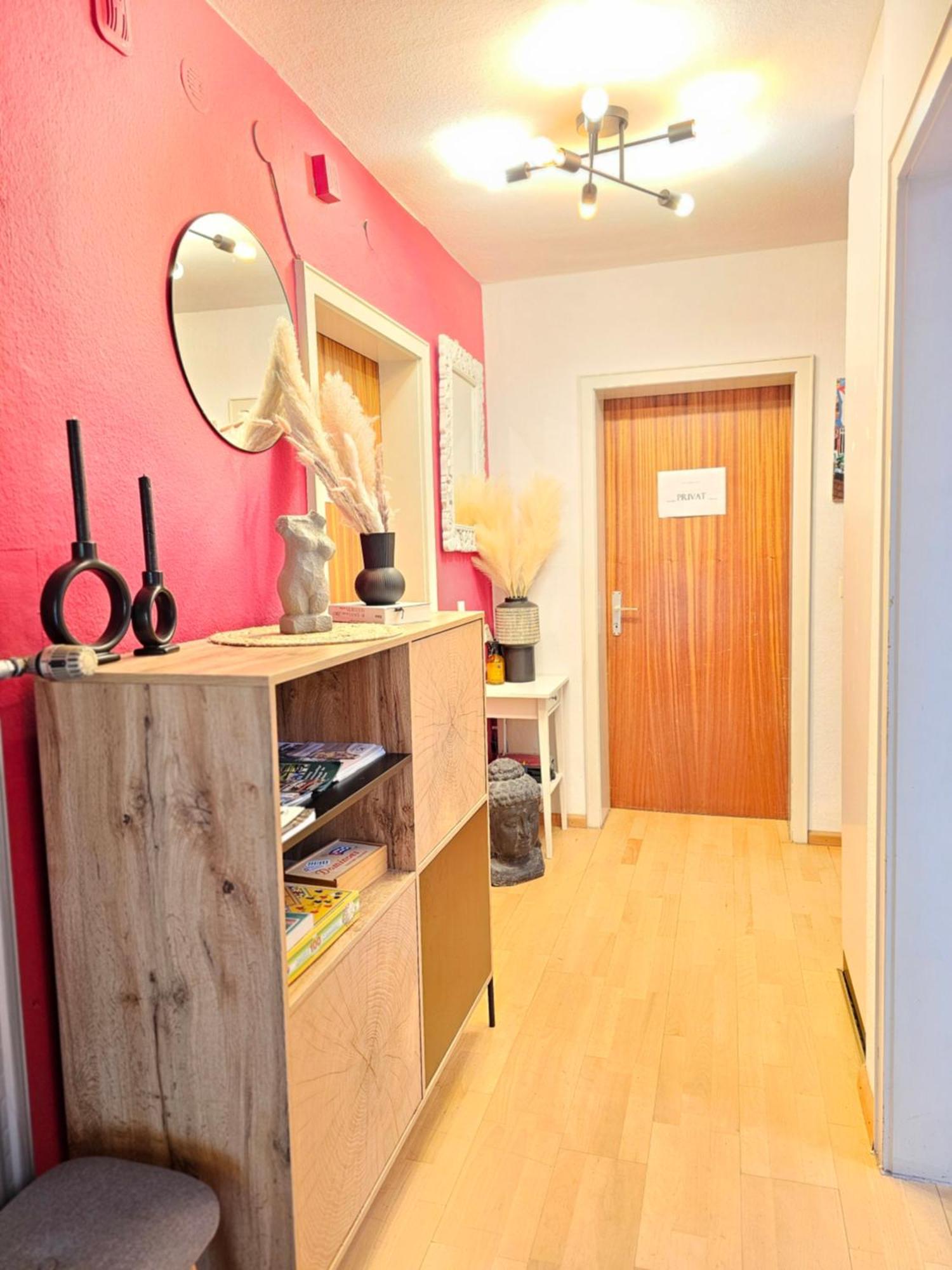 Doppelzimmer 1 I Geteiltes Bad & Kueche I Mit Dem Zug Nur 4 Min Bis Zum Hauptbahnhof Фрайбург Экстерьер фото